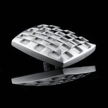 Lade das Bild in den Galerie-Viewer, CHECKERED TAG Silber