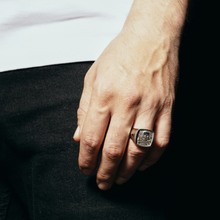 Load image into Gallery viewer, TYPAR x CROSSBONE SKULL TAG Silver