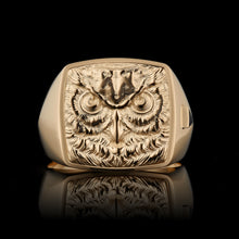 Lade das Bild in den Galerie-Viewer, TYPAR x OWL TAG Gold