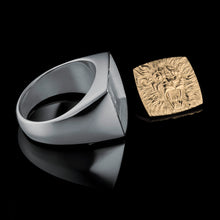 Lade das Bild in den Galerie-Viewer, TYPAR Silber x LION TAG Gold