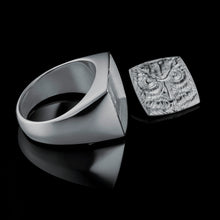 Lade das Bild in den Galerie-Viewer, TYPAR x OWL TAG Silber