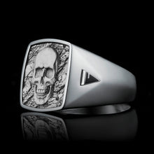 Load image into Gallery viewer, TYPAR x SKULL TAG Silver
